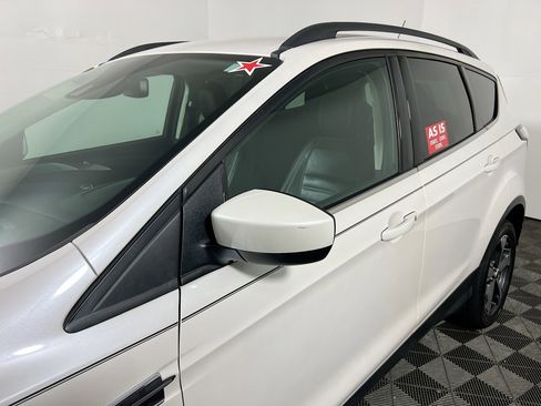 Used 2018 Ford Escape SEL w/ Ford Safe & Smart Package image 12