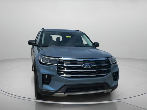 New 2025 Ford Explorer Active w/ Active Comfort Package image 6