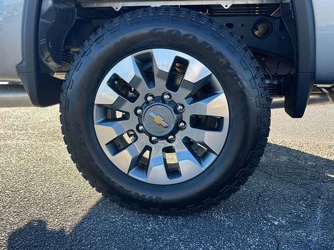 New 2026 Chevrolet Silverado 2500 Custom w/ Custom Value Package image 10