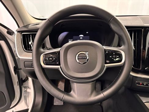 Certified 2025 Volvo XC60 B5 Plus image 13