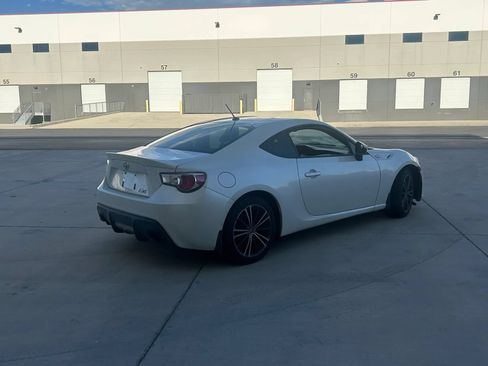 Used 2013 Scion FR-S RWD image 5