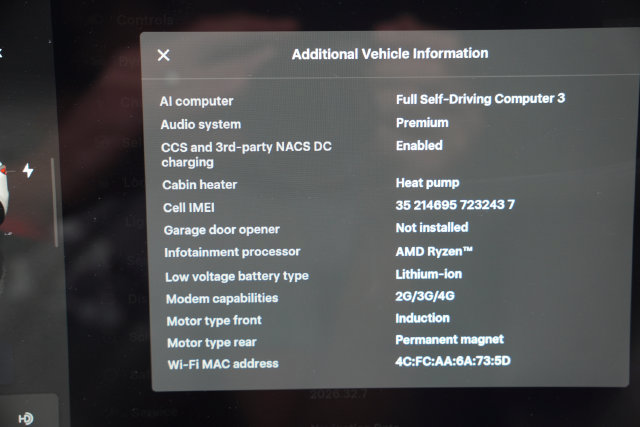 Used 2022 Tesla Model Y Performance AWD/4WD image 34