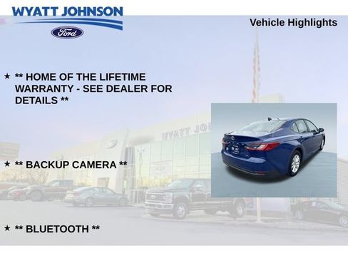 Used 2025 Toyota Camry LE w/ Convenience Package FWD image 5