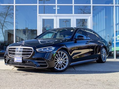 Used 2022 Mercedes-Benz S 580 4MATIC Sedan image 1