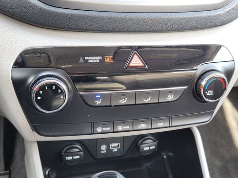 Used 2016 Hyundai Tucson SE w/ Option Group 02 AWD/4WD image 25
