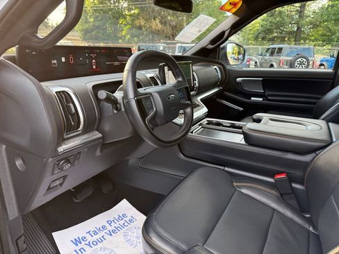 Certified 2025 Ford Expedition Tremor AWD/4WD image 27