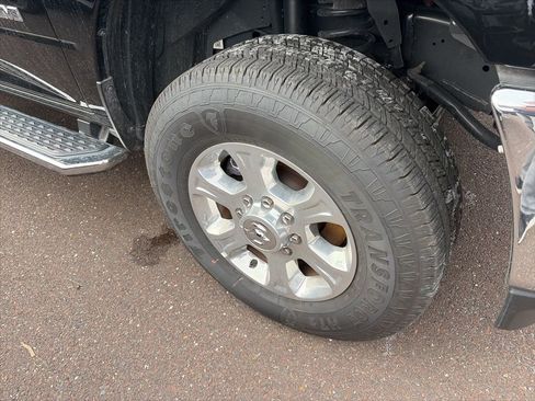 Certified 2024 RAM 2500 Big Horn w/ Bed Utility Group image 5