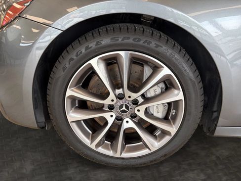 Used 2019 Mercedes-Benz E 450 4MATIC Sedan image 37