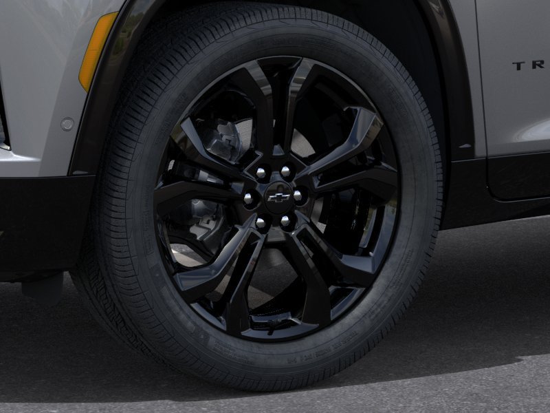 New 2027 Chevrolet Traverse RS w/ LPO, Floor Liner Package FWD image 9