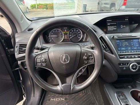 Used 2020 Acura MDX SH-AWD image 2