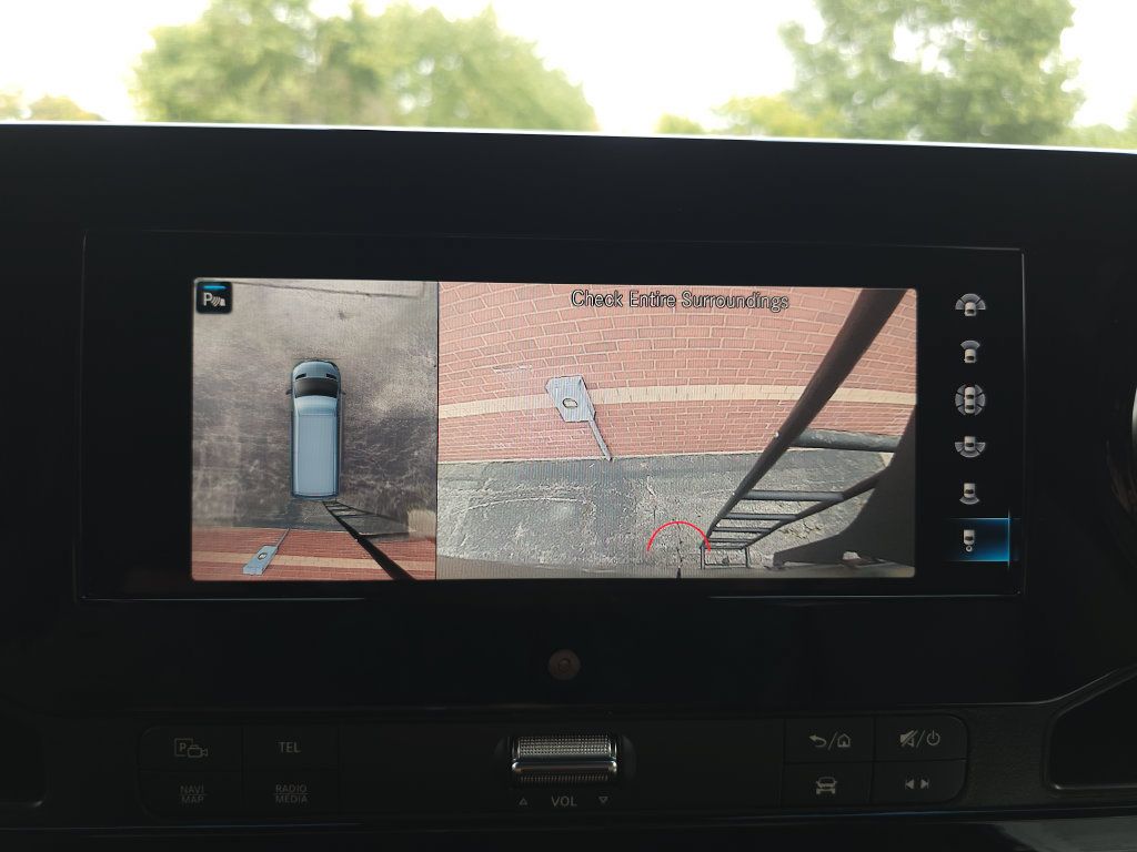 Used 2023 Mercedes-Benz Sprinter 2500 image 24