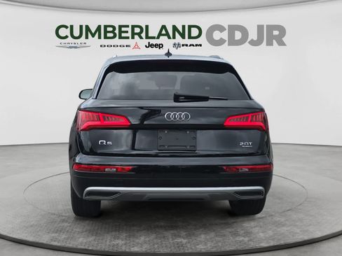 Used 2018 Audi Q5 Premium AWD/4WD image 5