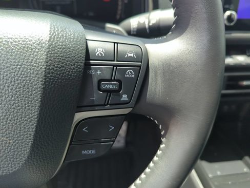 Used 2026 Toyota Camry SE w/ Convenience Package FWD image 22