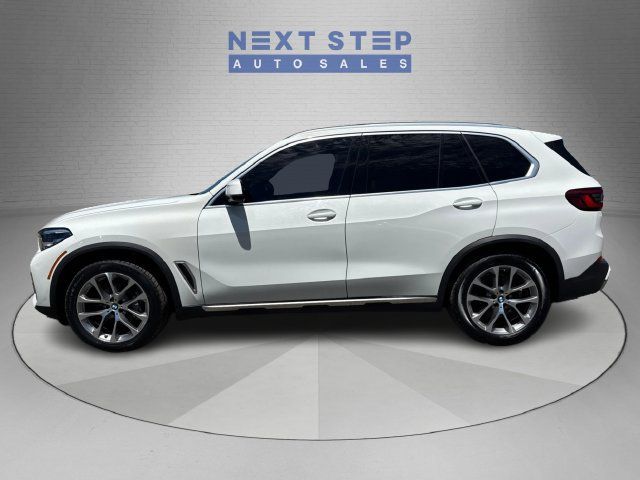 Used 2019 BMW X5 xDrive40i w/ Convenience Package AWD/4WD image 4