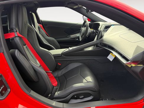 New 2026 Chevrolet Corvette Stingray Coupe w/ Z51 Performance Package RWD image 19