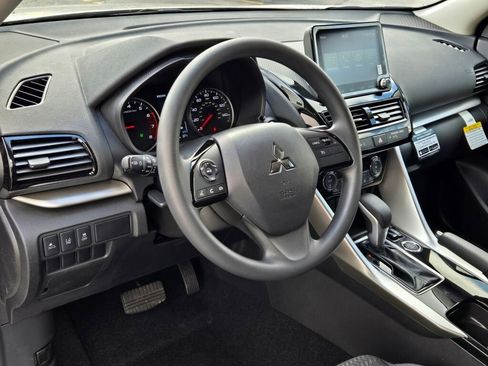 New 2025 Mitsubishi Eclipse Cross LE image 14