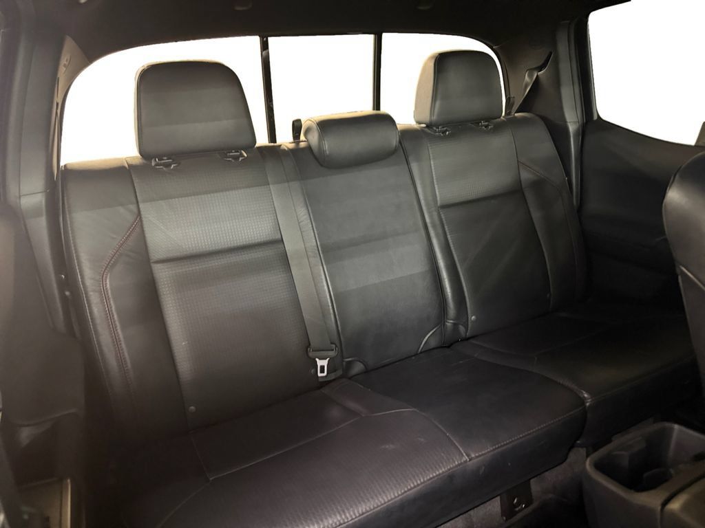 Used 2021 Toyota Tacoma TRD Pro AWD/4WD image 30