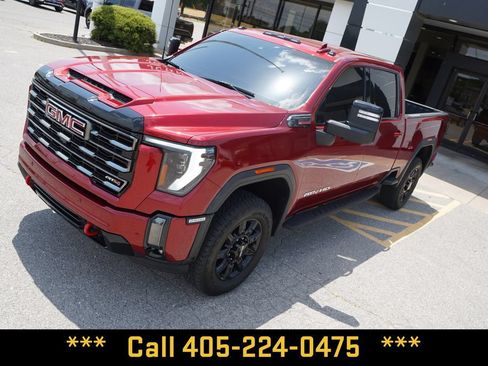 Used 2024 GMC Sierra 2500 AT4 w/ AT4 Preferred Package AWD/4WD image 14