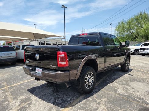 Used 2024 RAM 3500 Limited image 3