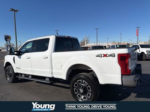 Used 2017 Ford F350 Lariat AWD/4WD image 16