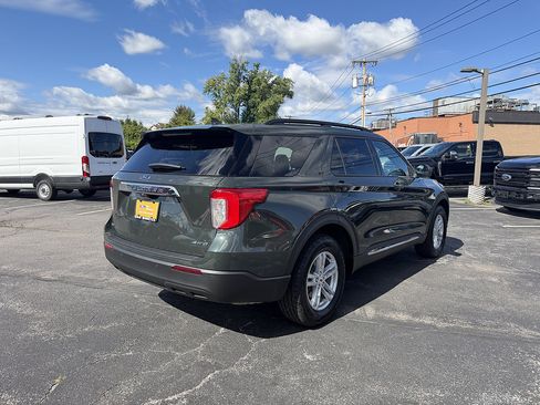 Certified 2023 Ford Explorer XLT AWD/4WD image 6
