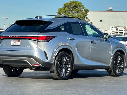Used 2025 Lexus RX 350h image 2