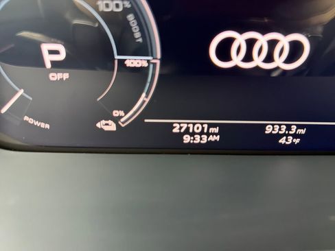 Used 2024 Audi Q8 e-tron Prestige w/ Prestige Package AWD/4WD image 17