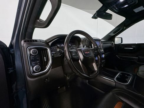Used 2020 GMC Sierra 1500 AT4 w/ Off-Road Performance Package AWD/4WD image 9