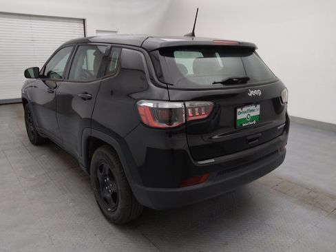 Used 2020 Jeep Compass Sport w/ Tech Group FWD image 5