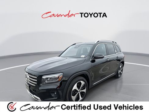 Used 2024 Mercedes-Benz GLB 250 image 1