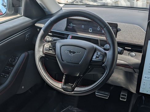 Used 2025 Ford Mustang Mach-E Premium w/ Sport Appearance Package image 17