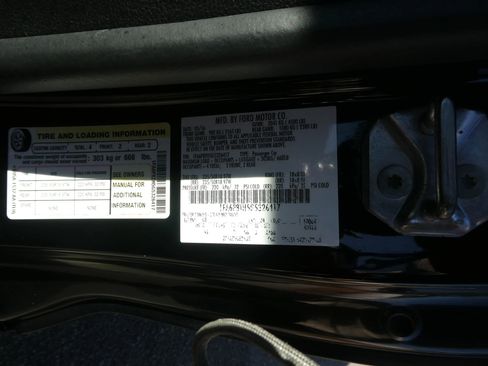 Used 2016 Ford Mustang Premium image 10