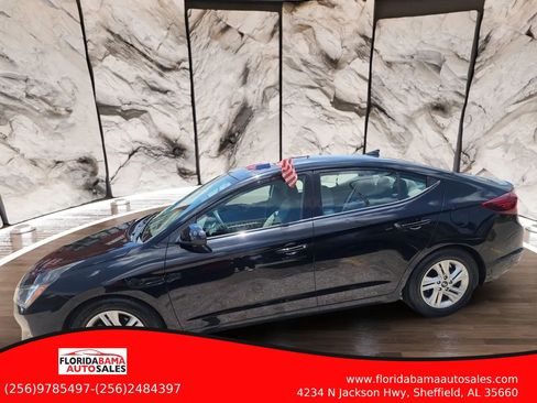 Used 2020 Hyundai Elantra SEL FWD image 4
