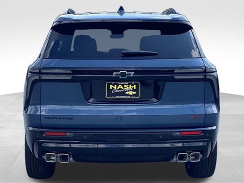 New 2026 Chevrolet Traverse RS image 4