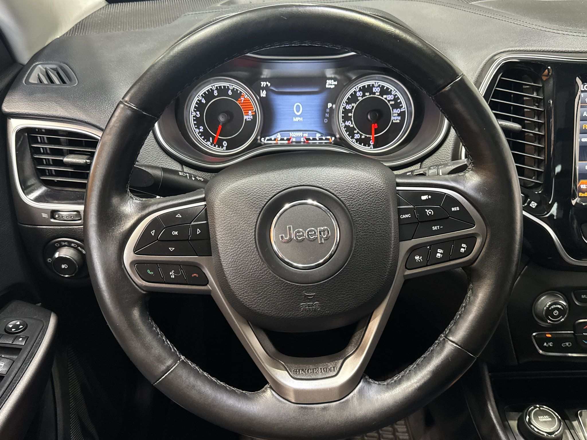 Used 2019 Jeep Cherokee Limited w/ Technology Group AWD/4WD image 21