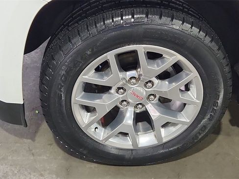 Used 2019 GMC Yukon SLT image 14