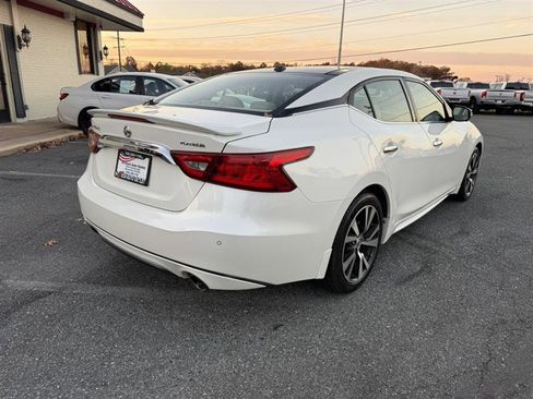 Used 2016 Nissan Maxima Platinum image 7