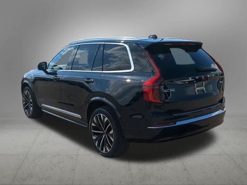 Certified 2026 Volvo XC90 B6 Plus AWD/4WD image 4