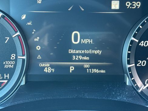 Used 2025 Toyota Highlander LE image 42