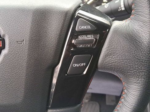 Used 2024 Nissan Frontier PRO-4X w/ Off-Road Protection Package image 21