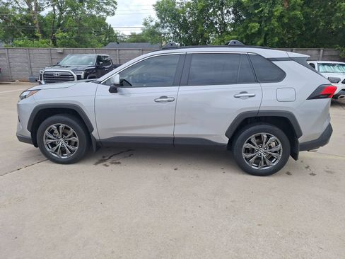 Used 2024 Toyota RAV4 Limited w/ Advanced Technology Package AWD/4WD image 3