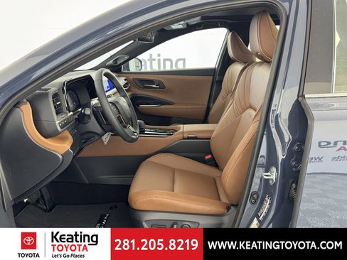 New 2026 Toyota Crown Signia image 5