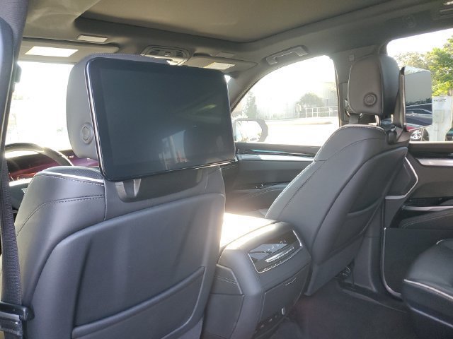 Certified 2025 Cadillac Escalade Sport w/ Touring Package AWD/4WD image 15