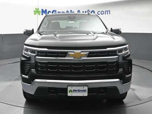 New 2026 Chevrolet Silverado 1500 LT w/ Z71 Off-Road Package AWD/4WD image 6
