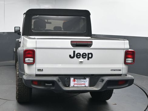 Used 2020 Jeep Gladiator Sport w/ Quick Order Package 24S image 2