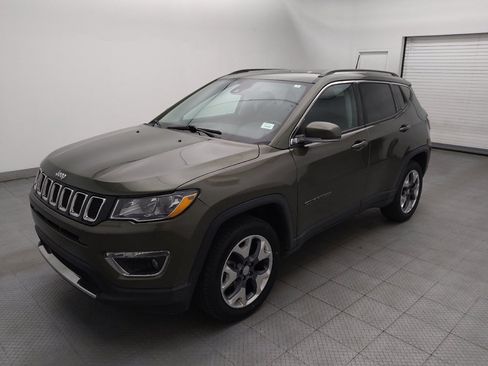 Used 2021 Jeep Compass Limited AWD/4WD image 2