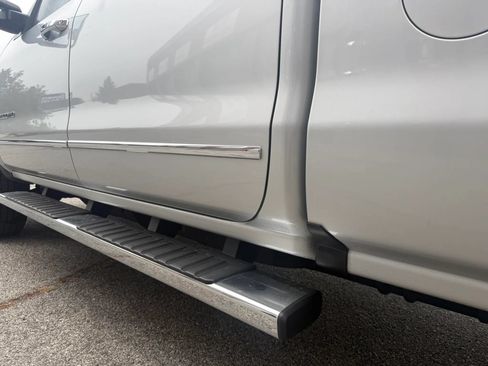 Used 2019 Chevrolet Silverado 2500 LTZ w/ Duramax Plus Package AWD/4WD image 8