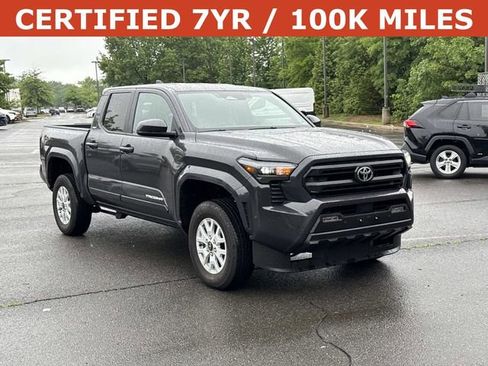 Used 2024 Toyota Tacoma SR5 AWD/4WD image 1