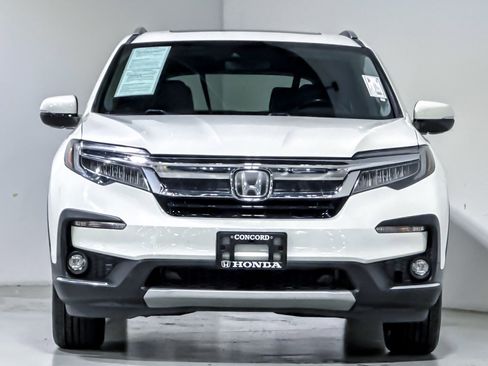 Used 2019 Honda Pilot Touring image 5
