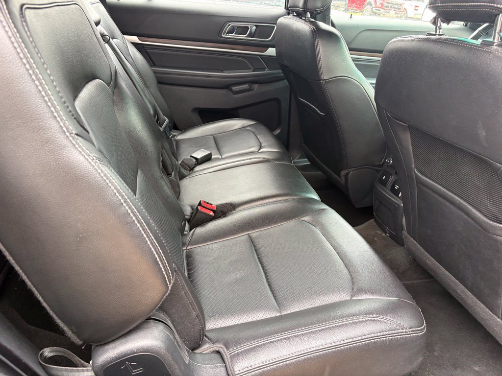 Used 2018 Ford Explorer Limited AWD/4WD image 13